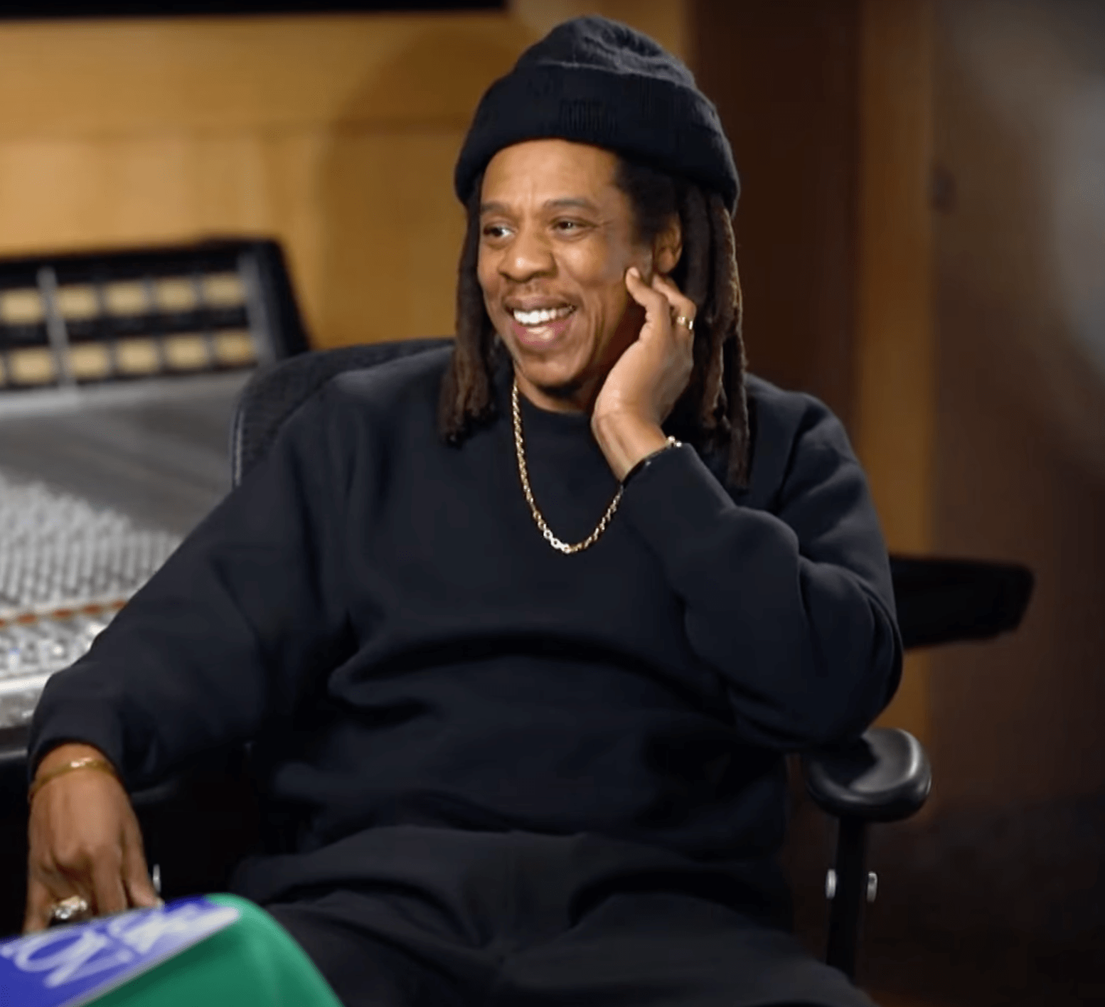 Jay-Z Finally Settles “The Lunch with Jay-Z Or $500,000 Cash” Debate