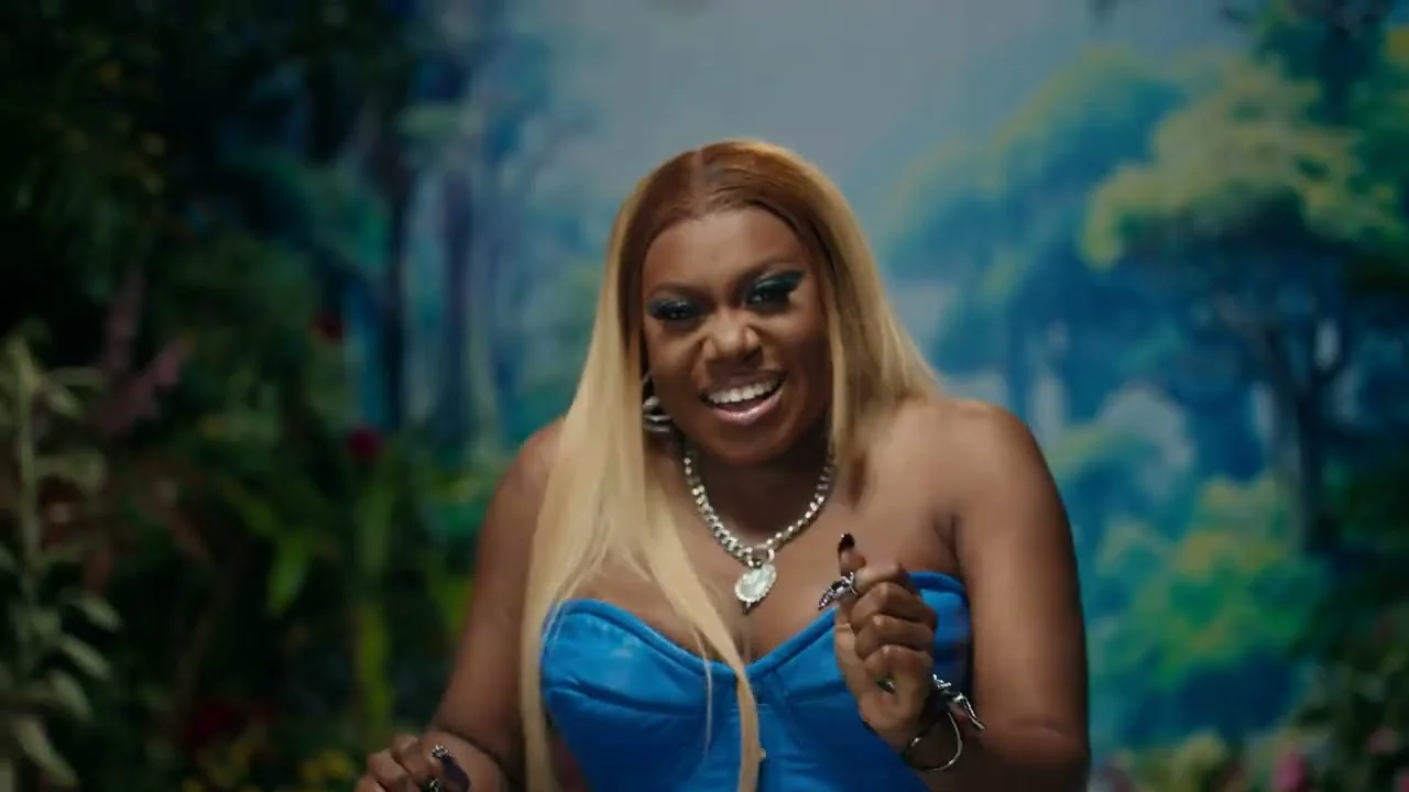 Video- Niniola Komiyo