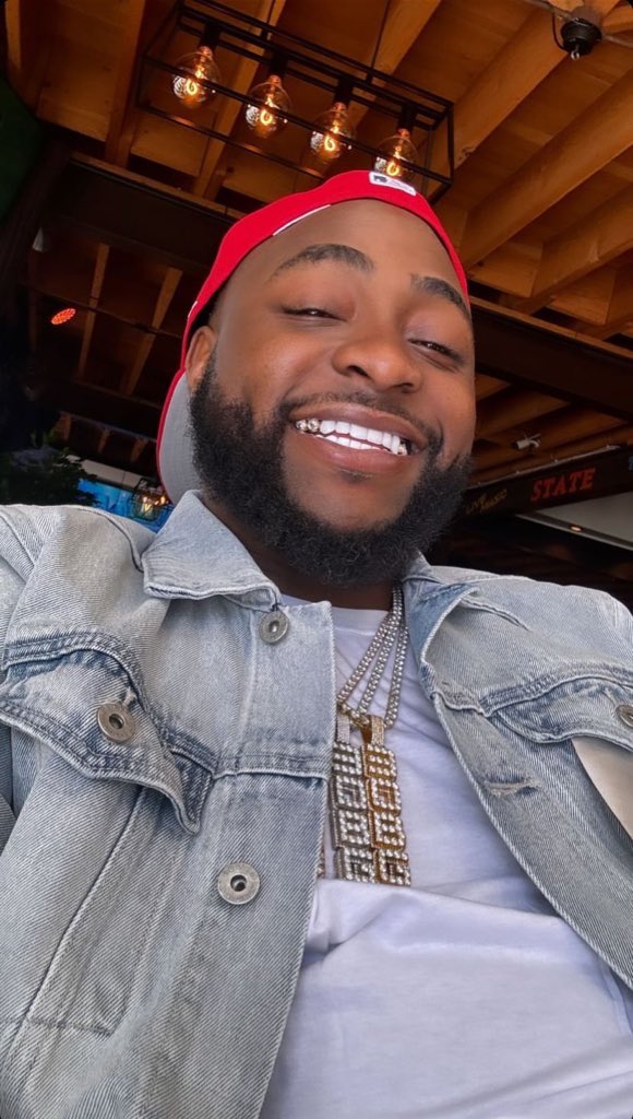 Davido spends time with his daughter Imade again after a dispute with Sophia Momodu