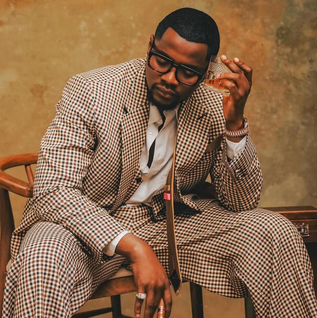 Kizz Daniel has announced a new project and revealed the release date for his upcoming collaboration with Seyi Vibez