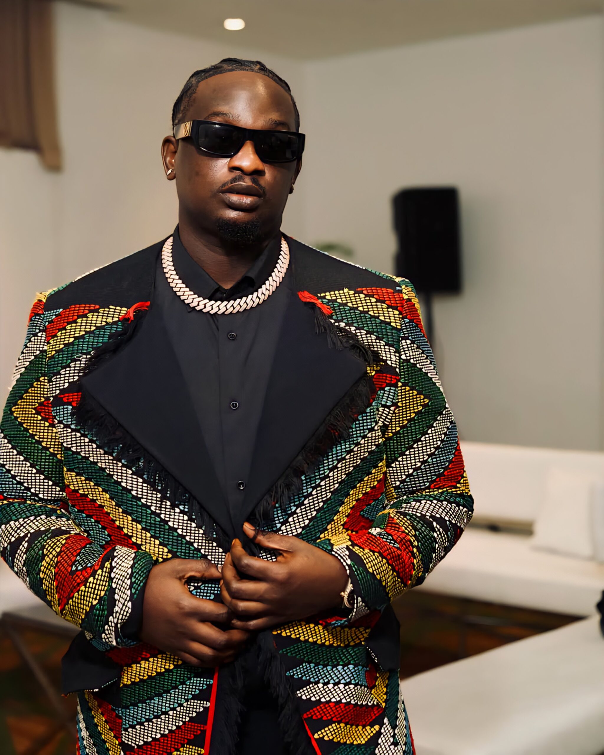 Wande Coal’s ‘Dem Go Pay’ Teaser is Pure Action-Film Hype