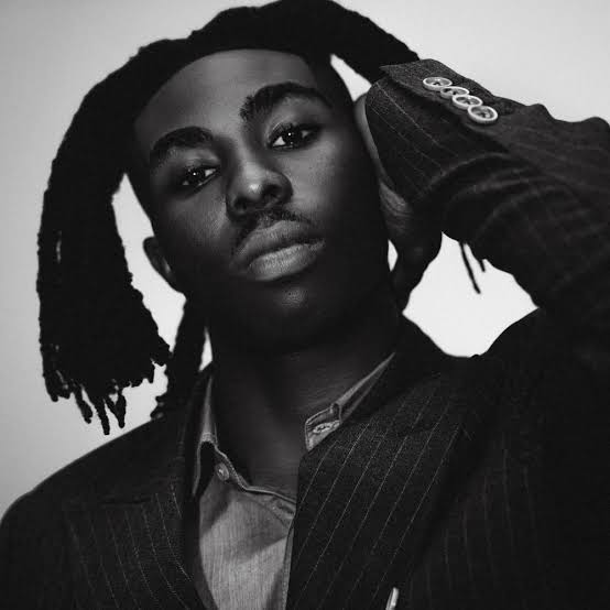 FOLA’s Phenomenal Rise: The Afrobeats Sensation Hits 400 Million Spotify Streams