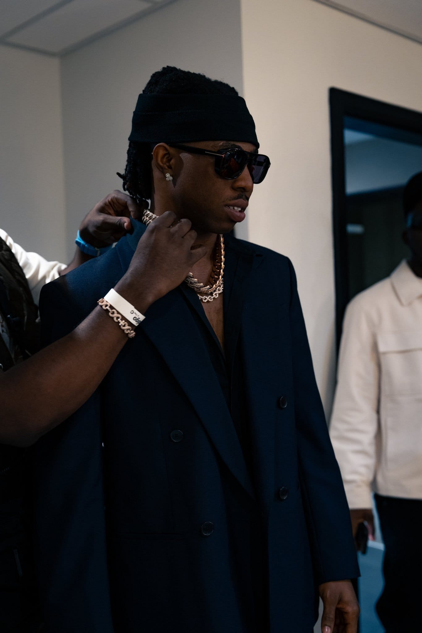 FOLA Wants Your “attention!” — And He’s Getting It